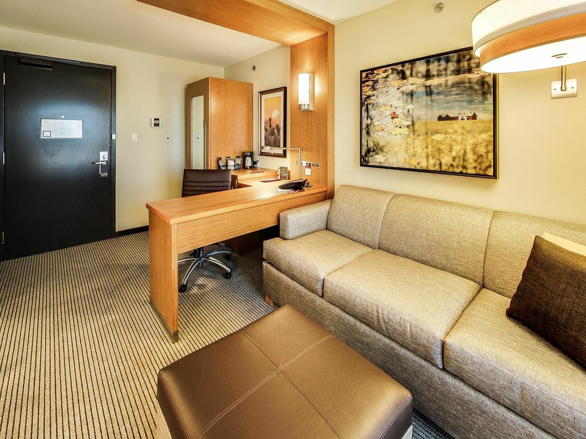 Hyatt Place Edmonton West Екстер'єр фото